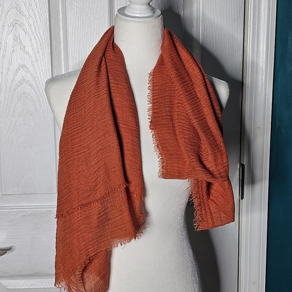 Assorted scarf bundle Vera Bradley unbranded - Picture 5 of 12